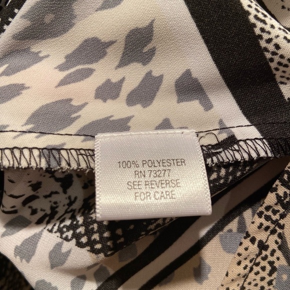 DANA Bachman Button Down Blouse Animal Print - Picture 7 of 10